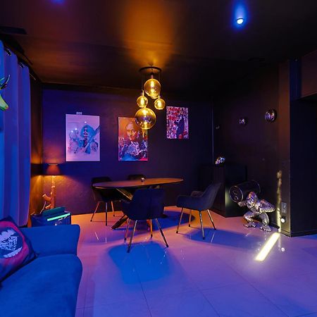 Appartement Pop Art - Asterix,Cdg,Chantilly,Disney ラ・シャペル・アン・セルヴァル エクステリア 写真