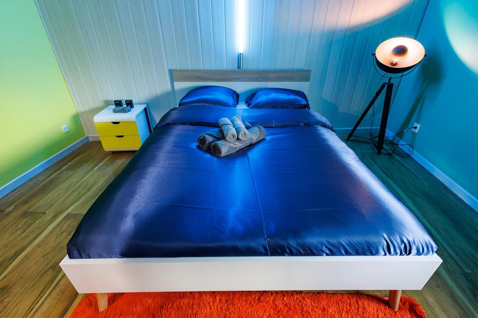 Appartement Pop Art - Asterix,Cdg,Chantilly,Disney ラ・シャペル・アン・セルヴァル エクステリア 写真