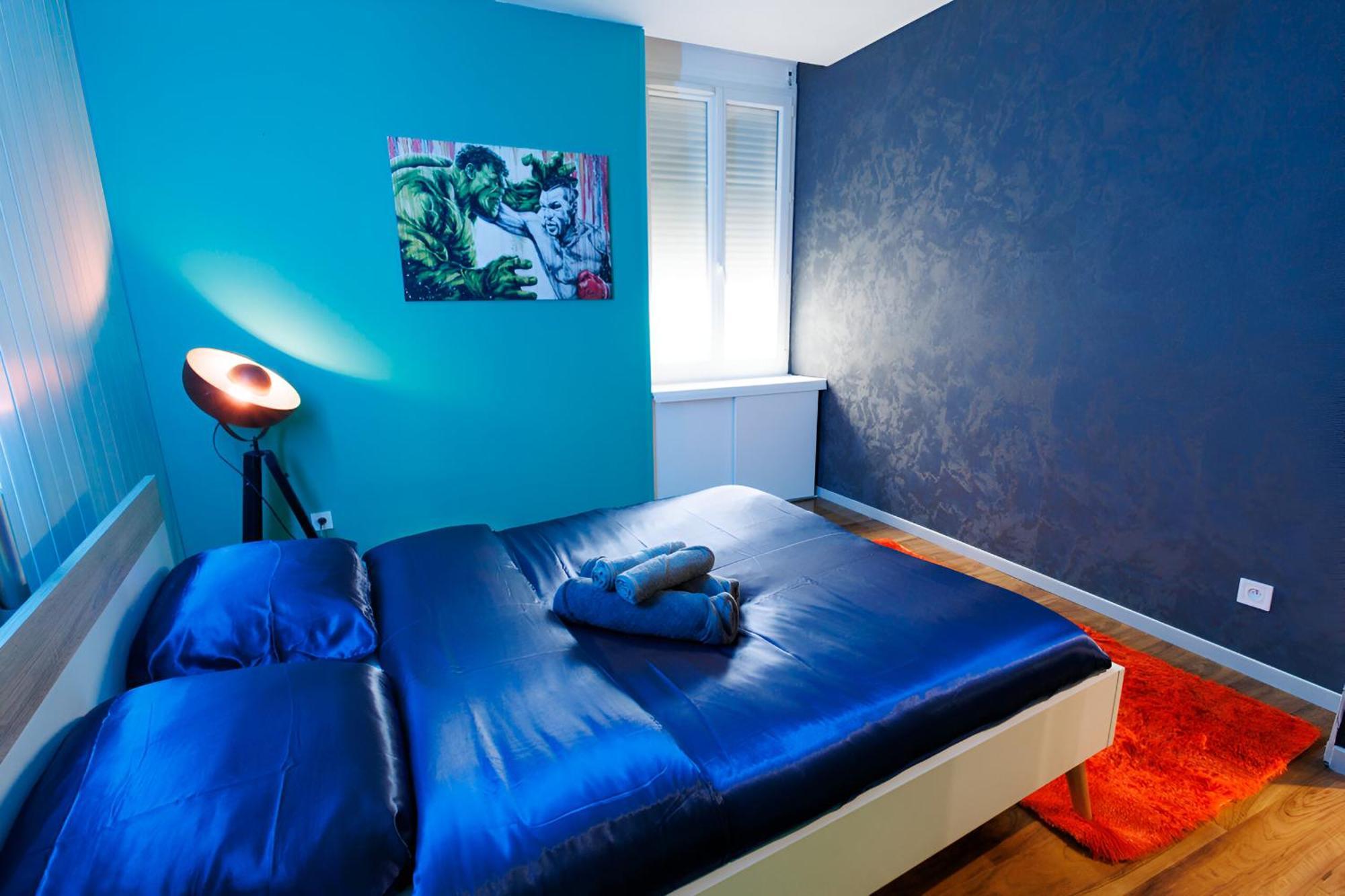 Appartement Pop Art - Asterix,Cdg,Chantilly,Disney ラ・シャペル・アン・セルヴァル エクステリア 写真