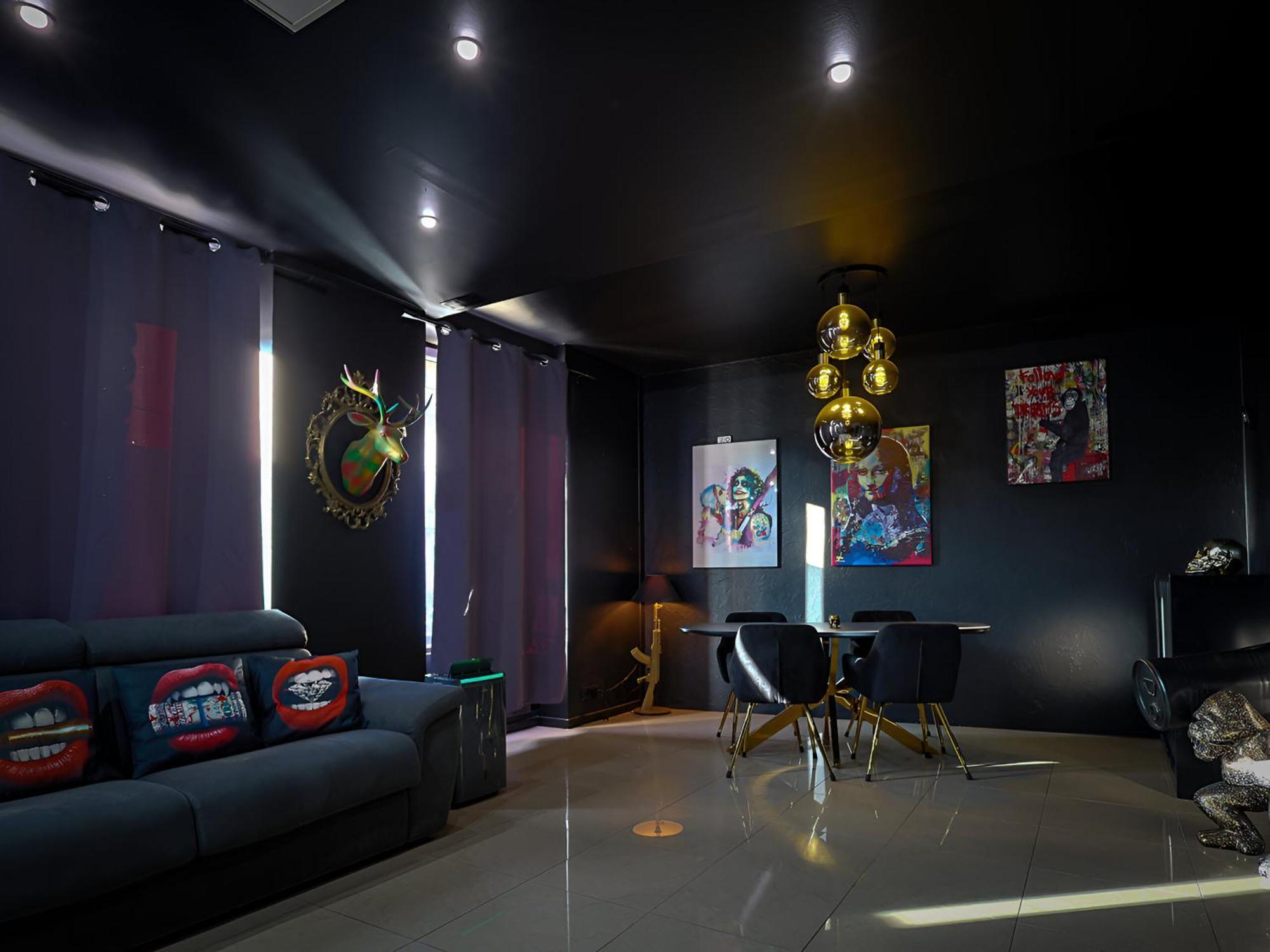 Appartement Pop Art - Asterix,Cdg,Chantilly,Disney ラ・シャペル・アン・セルヴァル エクステリア 写真
