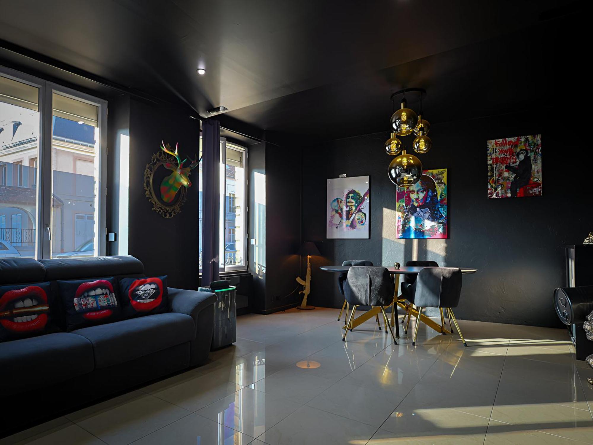 Appartement Pop Art - Asterix,Cdg,Chantilly,Disney ラ・シャペル・アン・セルヴァル エクステリア 写真